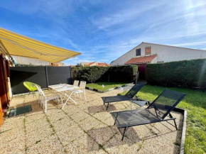 Maison de vacances avec piscine chauffée à 800m de la plage - FR-1-231-315